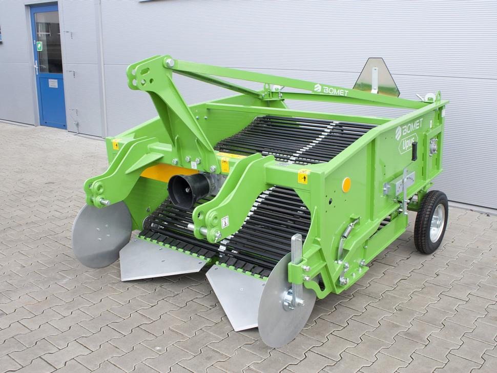 Bomet Siebkettenroder / Potato digger / Arracheuse de pomme de terre / Scavapatate / Cavador de patatas  / 2-рядная картофелекопалка / Kopaczka do ziemniaków - Картофелеуборочный комбайн: фото 1