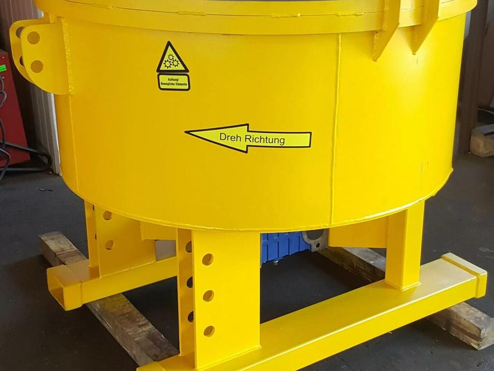 DC Betonmischer / Electric concrete mixer / Malaxeur à béton électrique / Betoniera / Бетономешалка с электроприводом / Betoniarka elektryczna 400 l - Бетономешалка: фото 1
