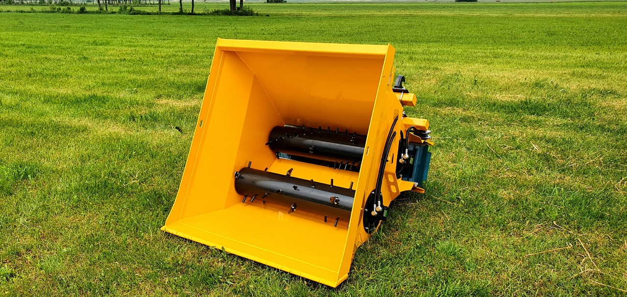 Grutech Einstreugerät / Spreader / Pailleuse / Rozściełacz - Измельчитель соломы: фото 1