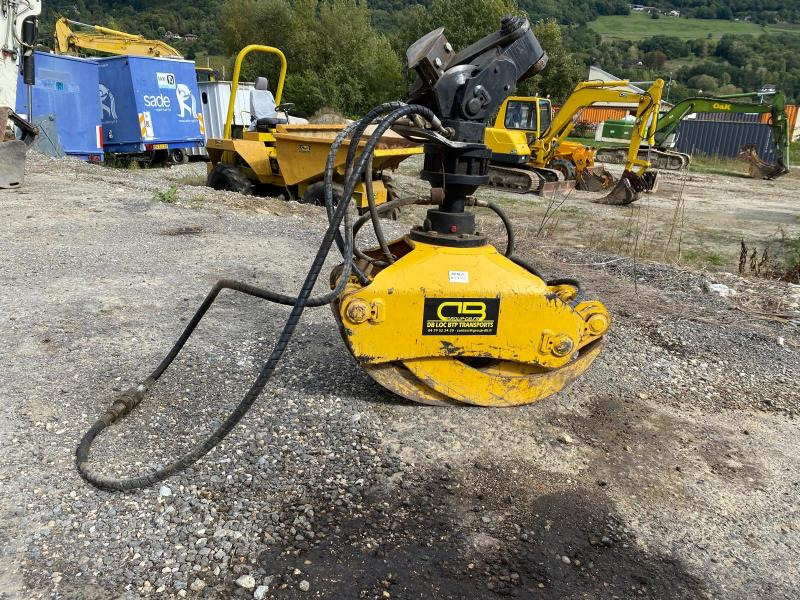 KESLA Pince forestière avec rotateur FINN ROTOR FR15 (NET DE TVA) - Грейфер: фото 1 KESLA Pince forestière avec rotateur FINN ROTOR FR15 (NET DE TVA) - Грейфер: фото 1