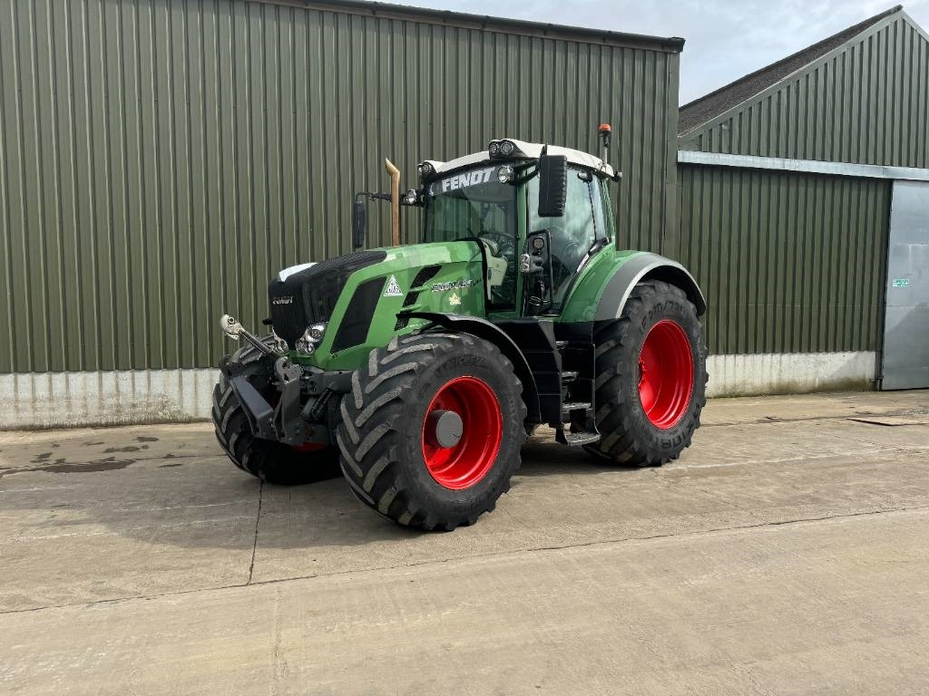 Fendt 828 Profi Plus - Трактор: фото 1 Fendt 828 Profi Plus - Трактор: фото 1