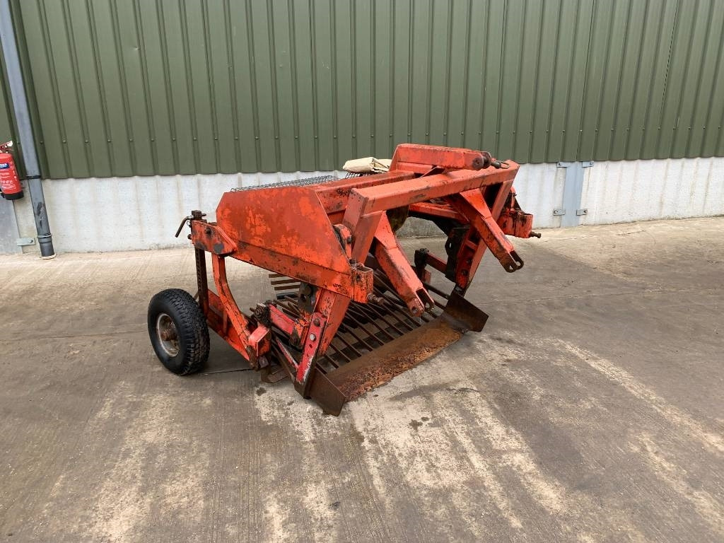 Fobro Super HD Nursery Tree Lifter  - Лесозаготовительная техника: фото 1