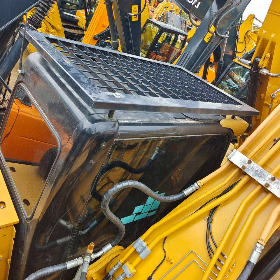 Гусеничный экскаватор CAT 320D2: фото 13