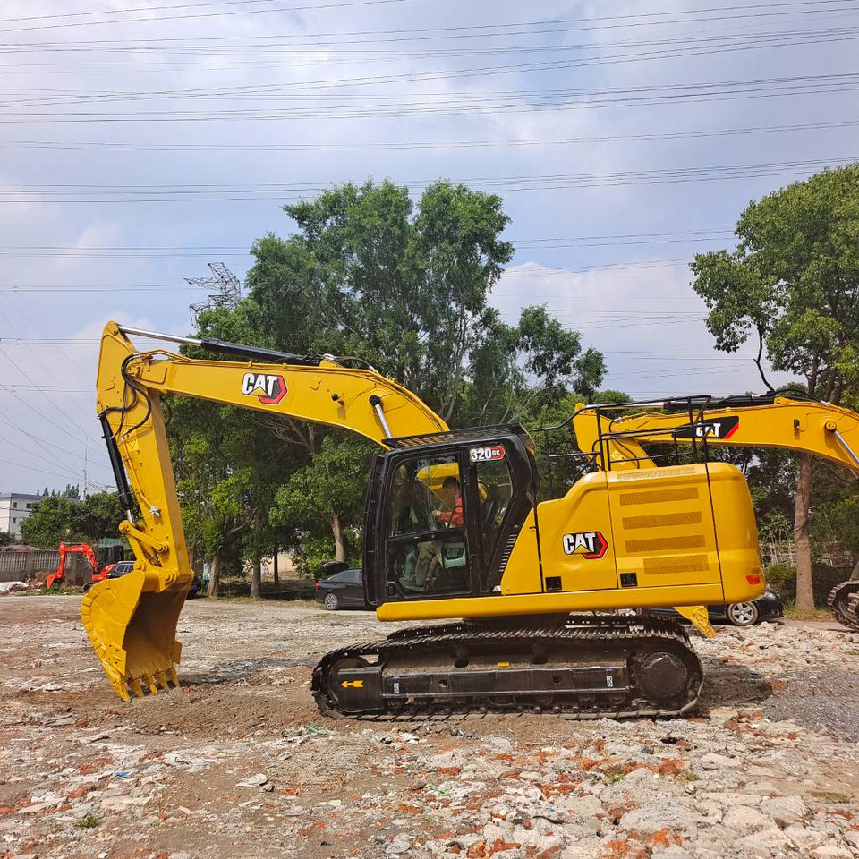 CAT 320GC - Гусеничный экскаватор: фото 1 CAT 320GC - Гусеничный экскаватор: фото 1