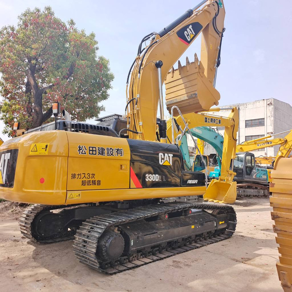 CAT 330D2L - Гусеничный экскаватор: фото 2 CAT 330D2L - Гусеничный экскаватор: фото 2