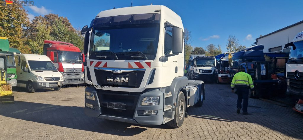 MAN TGS 18.400 PTO für Kompressor sehr sauber - Тягач: фото 1