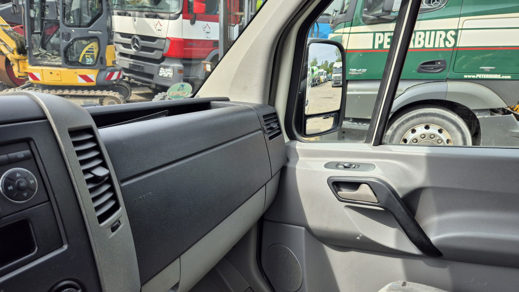 VW Crafter 2.5 Diesel Rost ja, technisch super, HU neu 01 2025 в лизинг VW Crafter 2.5 Diesel Rost ja, technisch super, HU neu 01 2025: фото 15