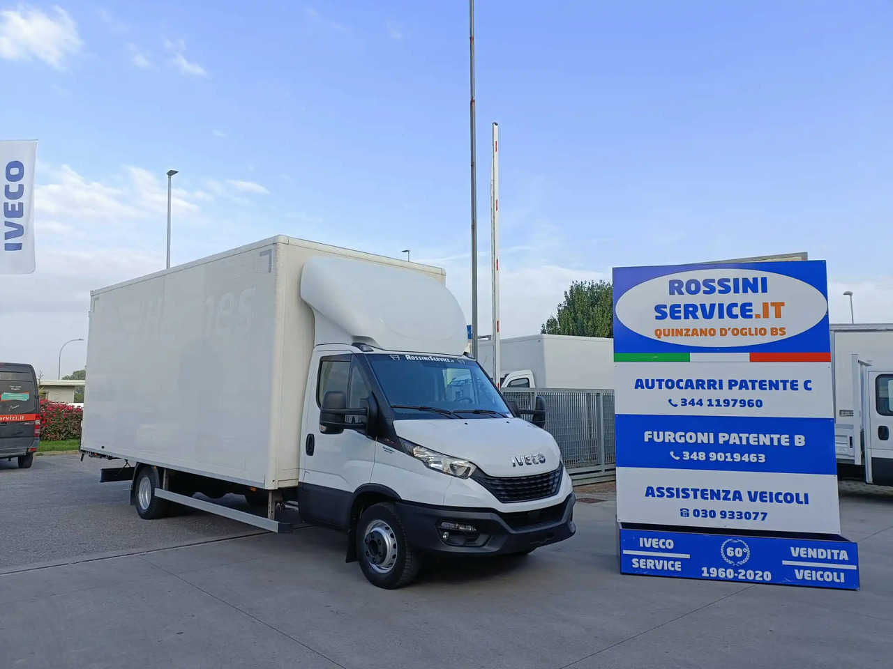IVECO DAILY 72C18 72.180 HI P - Грузовик с закрытым кузовом: фото 1 IVECO DAILY 72C18 72.180 HI P - Грузовик с закрытым кузовом: фото 1