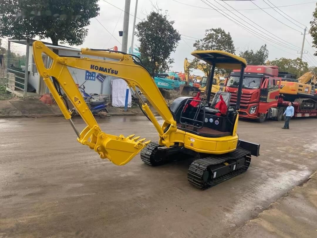 Komatsu PC35 - Мини-экскаватор: фото 1