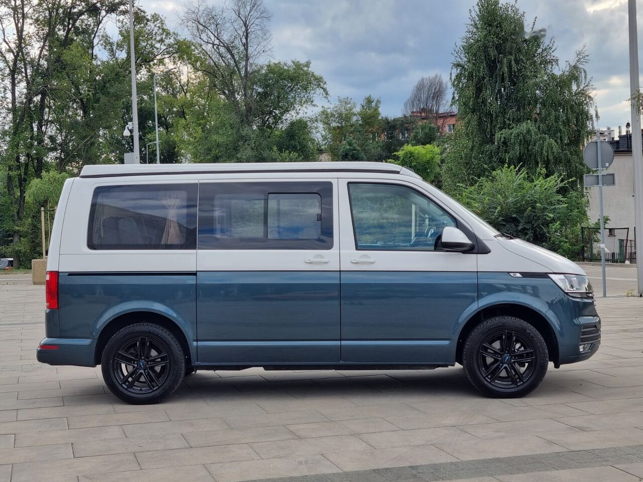 Volkswagen T6.1 DSG CAMPER CALIFORNIA - Кастенваген: фото 4 Volkswagen T6.1 DSG CAMPER CALIFORNIA - Кастенваген: фото 4