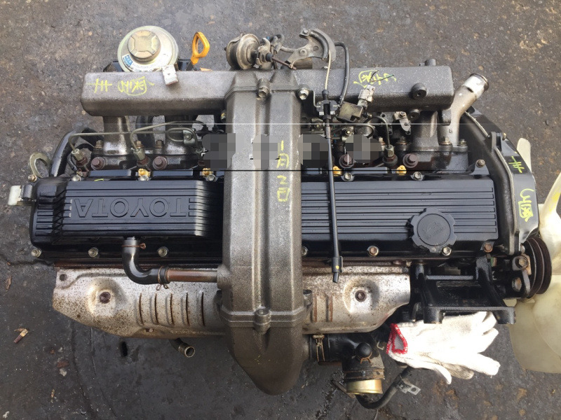 Двигатель для Пригородных автобусов TOYOTA 1HZ DIESEL: фото 1 Двигатель для Пригородных автобусов TOYOTA 1HZ DIESEL: фото 1