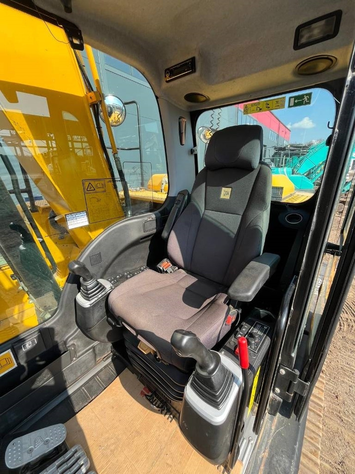 Гусеничный экскаватор JCB JS145HD 4F: фото 15