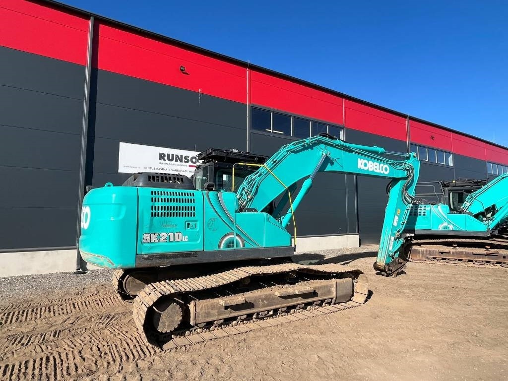 Kobelco SK 210 LC-10E - Гусеничный экскаватор: фото 4 Kobelco SK 210 LC-10E - Гусеничный экскаватор: фото 4