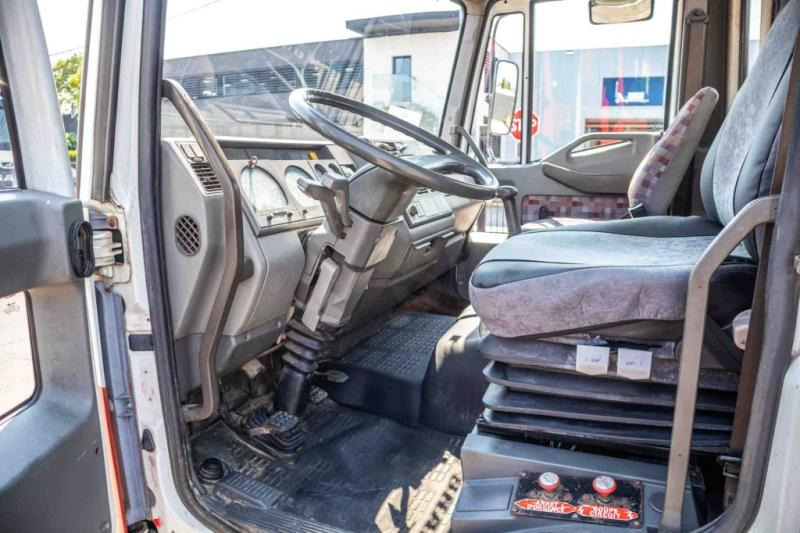 Iveco 85E15+ CITERNE 5000 L - Грузовик-цистерна: фото 5 Iveco 85E15+ CITERNE 5000 L - Грузовик-цистерна: фото 5