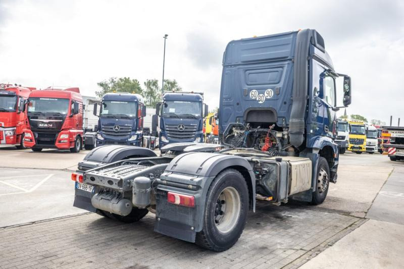 Mercedes AROCS(NO ACTROS) 1843 LS+HYDR - Тягач: фото 3 Mercedes AROCS(NO ACTROS) 1843 LS+HYDR - Тягач: фото 3