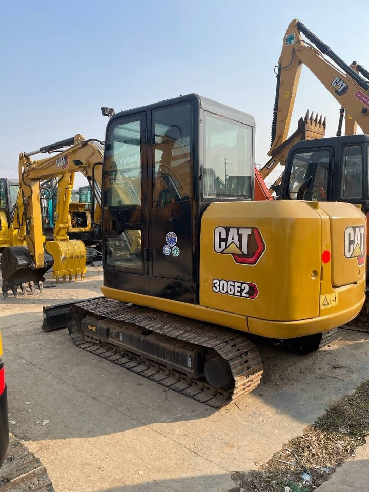 CAT 306 - Гусеничный экскаватор: фото 1 CAT 306 - Гусеничный экскаватор: фото 1