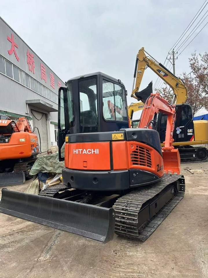 Hitachi ZX 50 U - Гусеничный экскаватор: фото 3 Hitachi ZX 50 U - Гусеничный экскаватор: фото 3