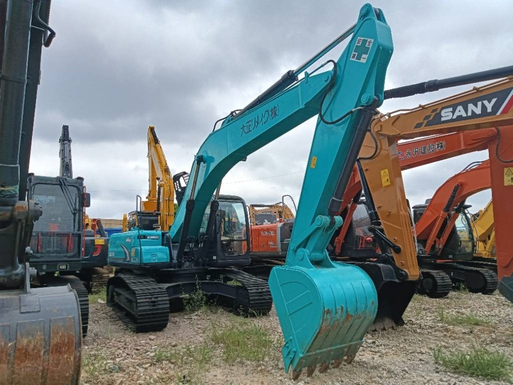 Kobelco SK 210 LC - Гусеничный экскаватор: фото 1 Kobelco SK 210 LC - Гусеничный экскаватор: фото 1
