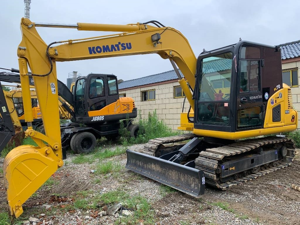 Komatsu PC 70 [ Copy ] - Гусеничный экскаватор: фото 1