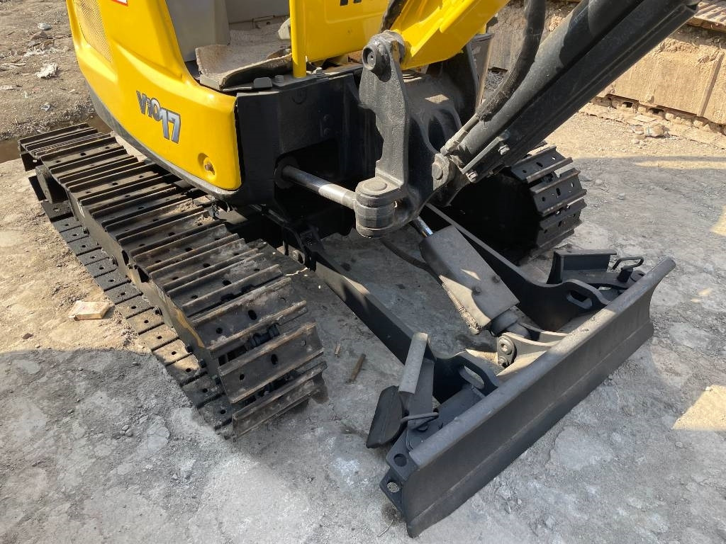 Yanmar 17 - Гусеничный экскаватор: фото 4 Yanmar 17 - Гусеничный экскаватор: фото 4