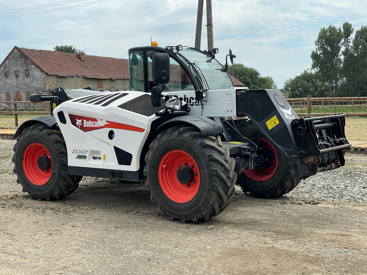 Bobcat TL, 38-70 Agri , HF 135 HP AGRI STAGE V в лизинг Bobcat TL, 38-70 Agri , HF 135 HP AGRI STAGE V: фото 7