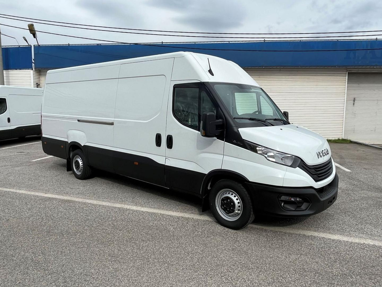 Iveco DAILY VAN, 2,3D 156k, 35S16 V - Цельнометаллический фургон: фото 1 Iveco DAILY VAN, 2,3D 156k, 35S16 V - Цельнометаллический фургон: фото 1