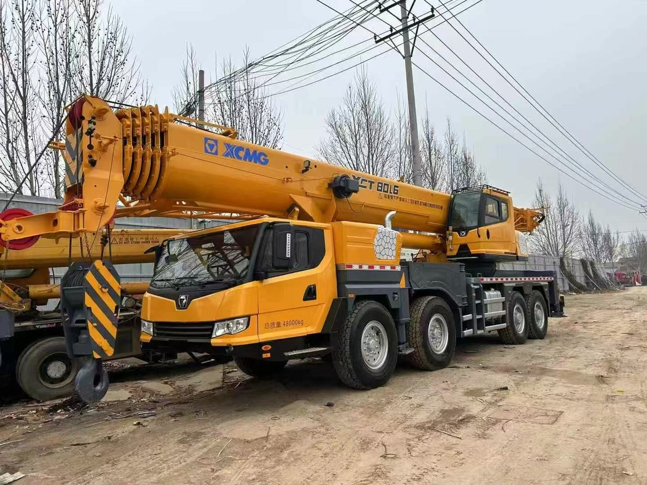 XCMG XCT80L6 80T With 6boom - Мобильный кран: фото 1 XCMG XCT80L6 80T With 6boom - Мобильный кран: фото 1