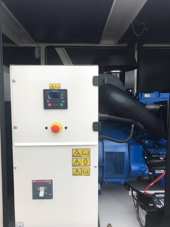 FG Wilson P200-3 - 200 kVA Genset - DPX-16011 - Электрогенератор: фото 5 FG Wilson P200-3 - 200 kVA Genset - DPX-16011 - Электрогенератор: фото 5
