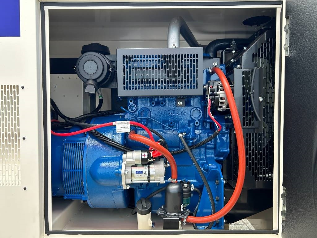 FG Wilson P33-3 - 33 kVA Genset - DPX-16003 - Электрогенератор: фото 5 FG Wilson P33-3 - 33 kVA Genset - DPX-16003 - Электрогенератор: фото 5