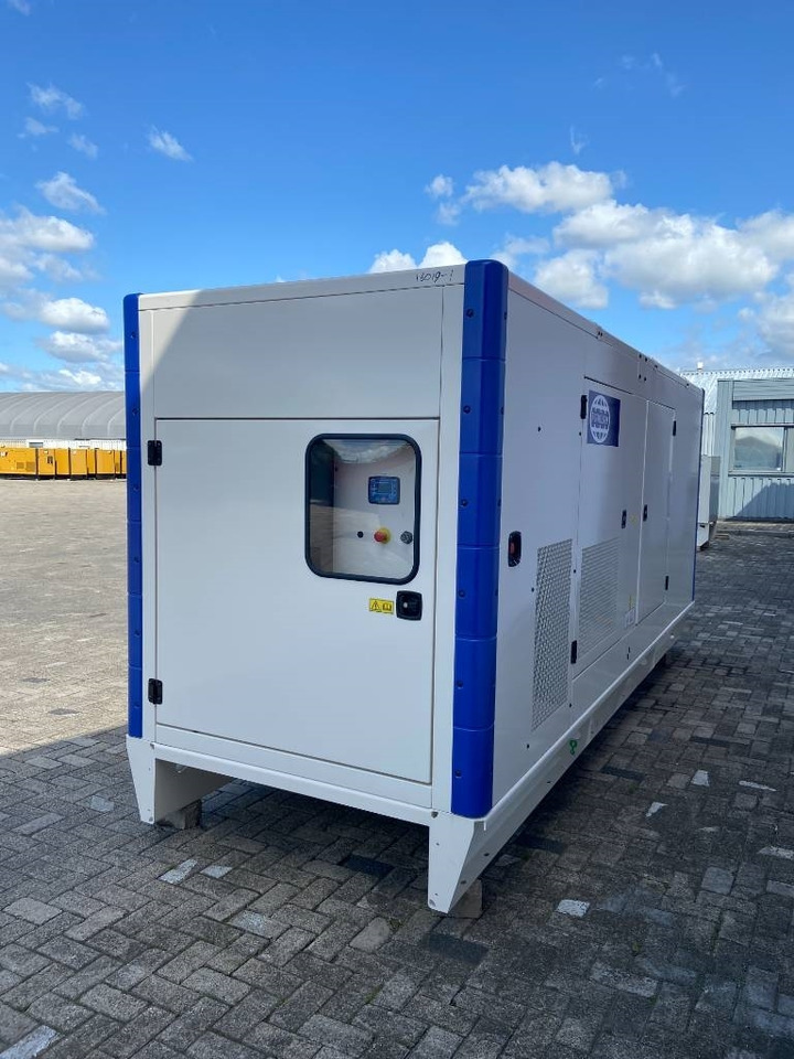 FG Wilson P550-3 - 550 kVA Genset - DPX-16020 - Электрогенератор: фото 3 FG Wilson P550-3 - 550 kVA Genset - DPX-16020 - Электрогенератор: фото 3