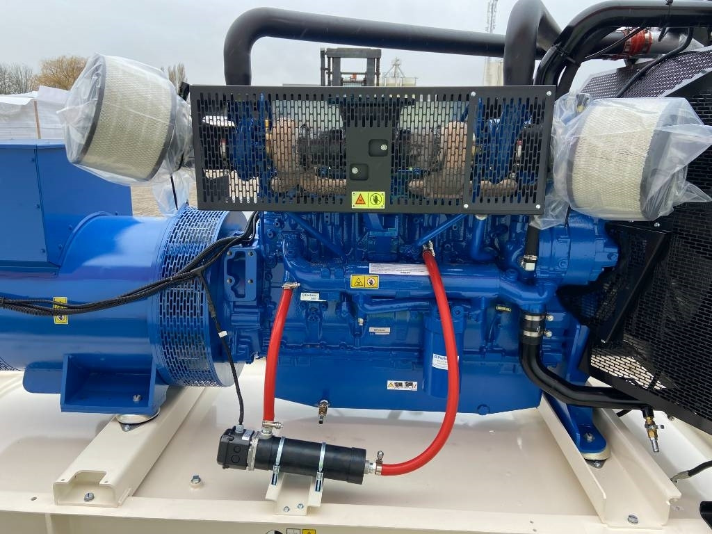FG Wilson P660-3 - 660 kVA Open Genset - DPX-16022-O - Электрогенератор: фото 5 FG Wilson P660-3 - 660 kVA Open Genset - DPX-16022-O - Электрогенератор: фото 5