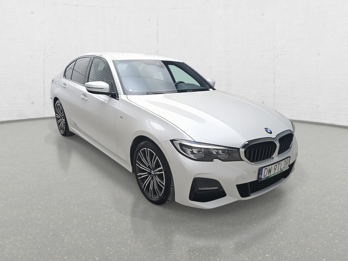 BMW 320D XDRIVE SEDAN - Седан: фото 3 BMW 320D XDRIVE SEDAN - Седан: фото 3