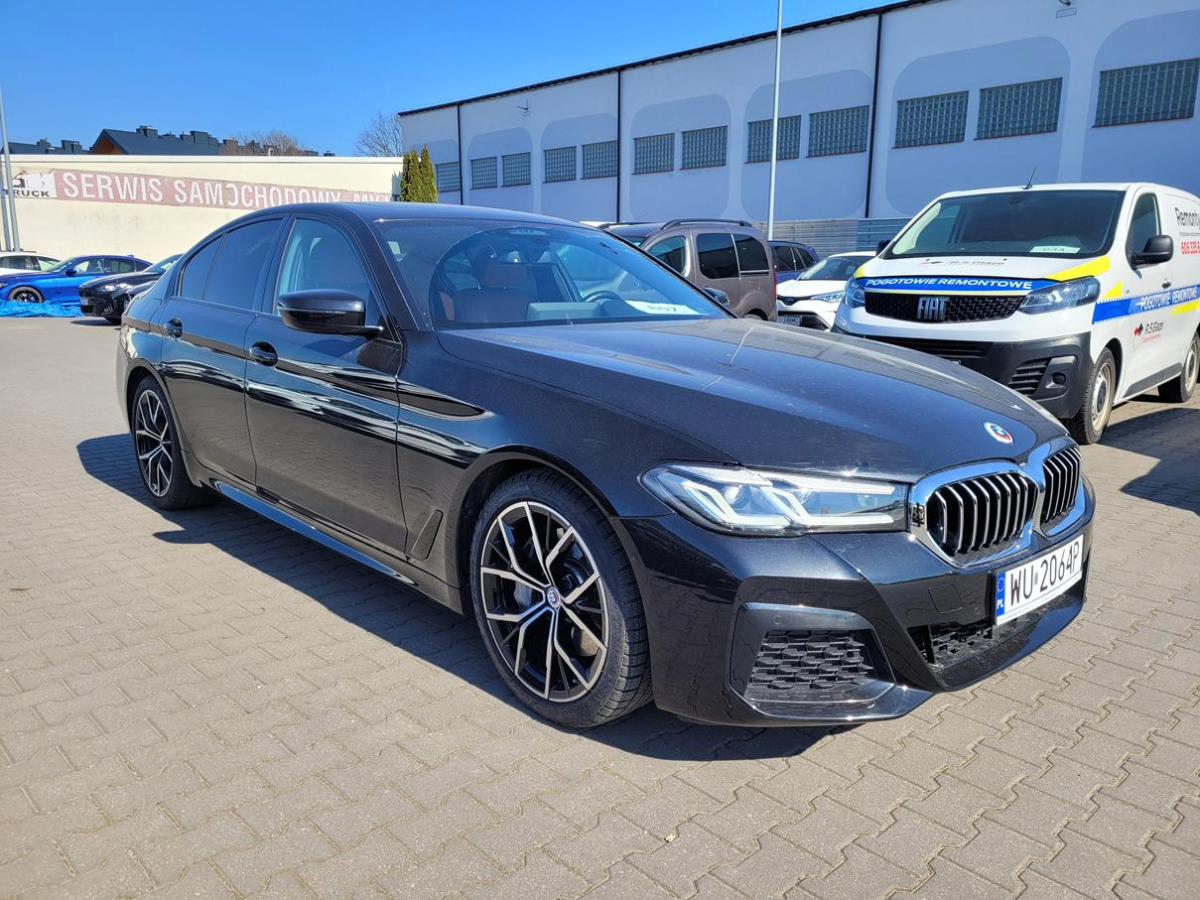 BMW 540D XDRIVE SEDAN - Седан: фото 1 BMW 540D XDRIVE SEDAN - Седан: фото 1