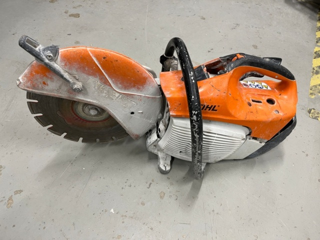 Строительное оборудование Bensindriven kapmaskin, Stihl TS 410: фото 1