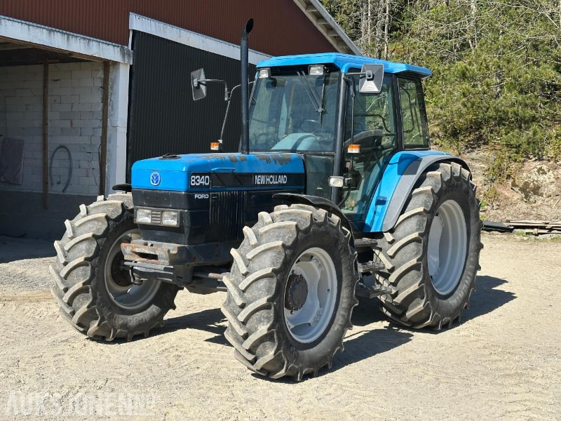 1998 New Holland 8340 SLE - Traktor - Трактор: фото 1 1998 New Holland 8340 SLE - Traktor - Трактор: фото 1