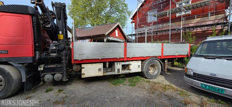 1999 Volvo FM7 42R 4X2 Reparasjonsobjekt Hiab 195-4 - Автоманипулятор: фото 4 1999 Volvo FM7 42R 4X2 Reparasjonsobjekt Hiab 195-4 - Автоманипулятор: фото 4