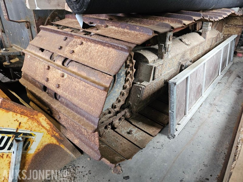 2003 New Holland D180 beltedrevet bulldoser - Строительное оборудование: фото 3 2003 New Holland D180 beltedrevet bulldoser - Строительное оборудование: фото 3