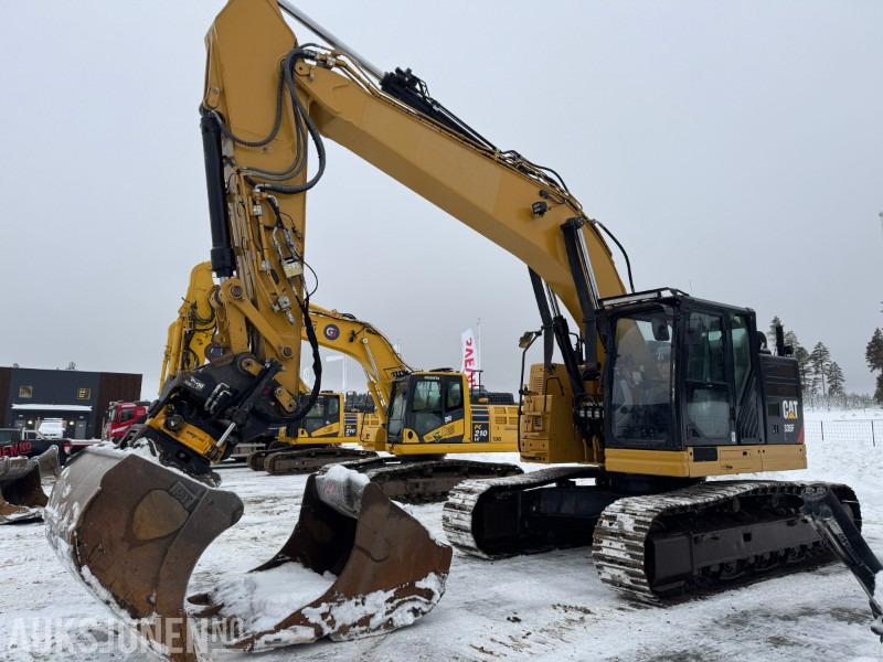 2018 Cat 335 FLCR GRAVEMASKIN, TILTROTATOR, 2 SKUFFER, SENTRALSMØRING, DIESEVARMER, GPS, HAMMERGLASS - Экскаватор: фото 1 2018 Cat 335 FLCR GRAVEMASKIN, TILTROTATOR, 2 SKUFFER, SENTRALSMØRING, DIESEVARMER, GPS, HAMMERGLASS - Экскаватор: фото 1