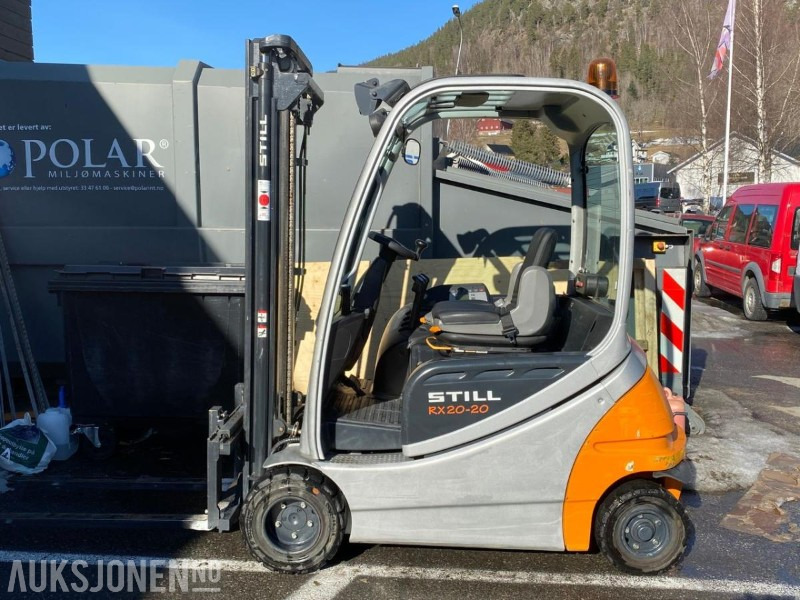2005 Still RX 20-20 Motvektstruck - Погрузочно-разгрузочная техника: фото 1 2005 Still RX 20-20 Motvektstruck - Погрузочно-разгрузочная техника: фото 1