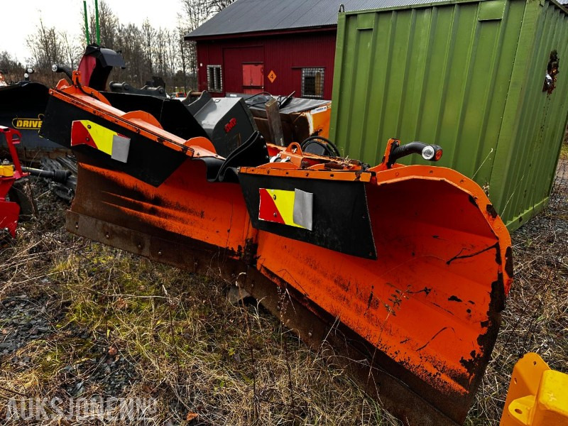 2018 Tellefsdal V90 320 med brøyteskjær - Сельскохозяйственная техника: фото 1 2018 Tellefsdal V90 320 med brøyteskjær - Сельскохозяйственная техника: фото 1