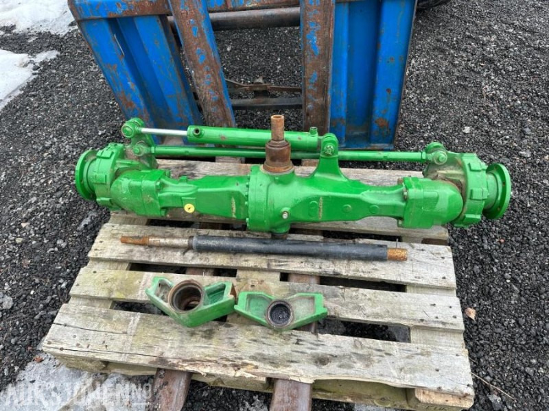 2021 John Deere 2038 r Komplett frontaksel - Сельскохозяйственная техника: фото 1 2021 John Deere 2038 r Komplett frontaksel - Сельскохозяйственная техника: фото 1