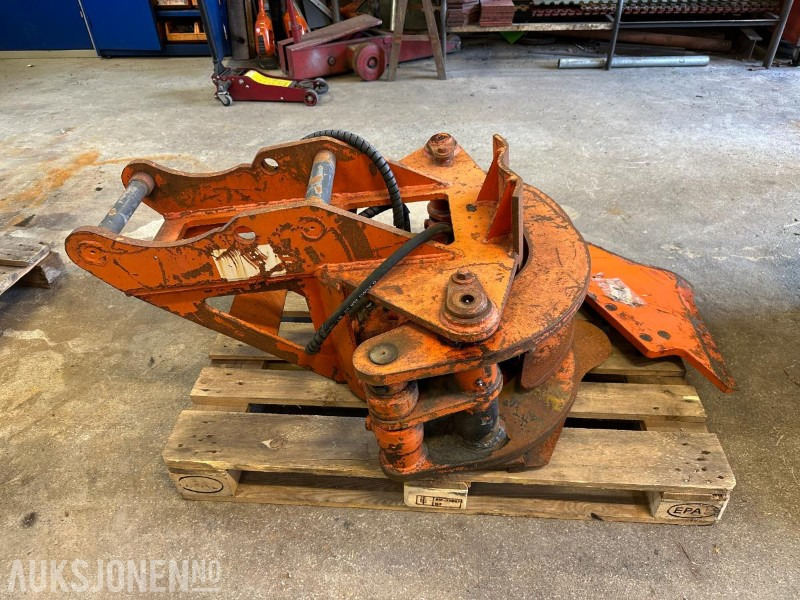 Bioklypp treklype med S50 feste til gravemaskin - Сельскохозяйственная техника: фото 1