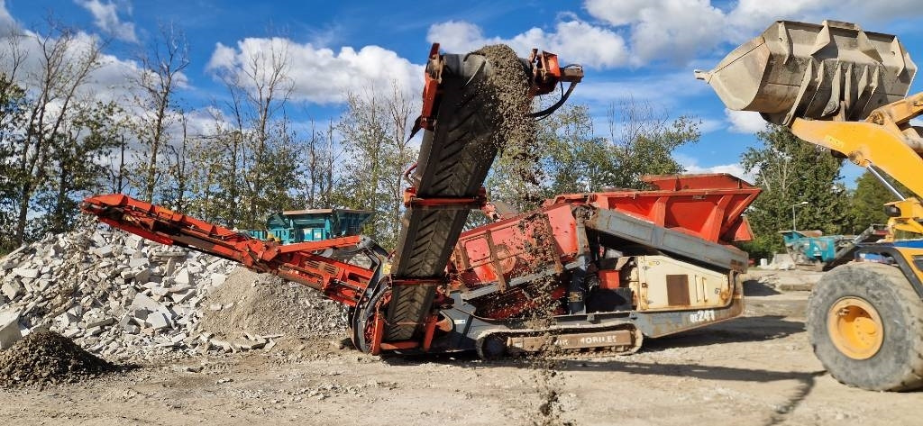 Sandvik QE 241  - Грохот: фото 1