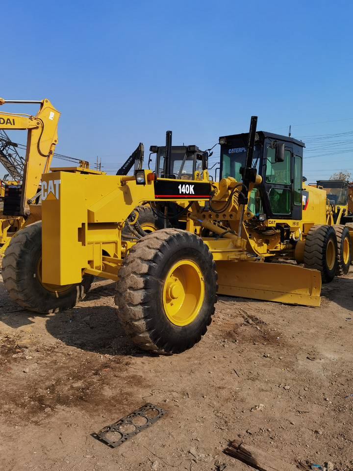 CATERPILLAR 140K - Грейдер: фото 1