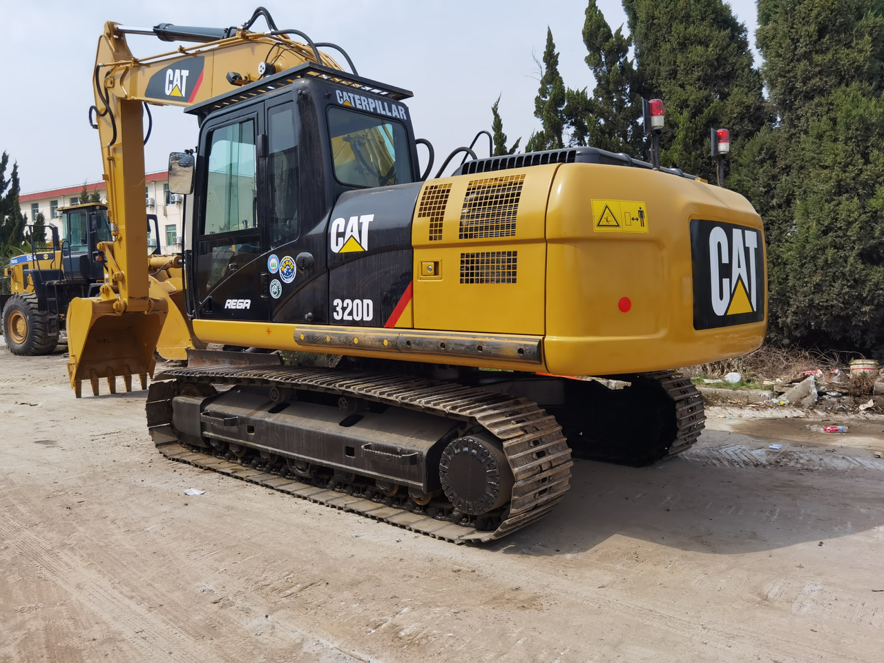 CATERPILLAR 320D - Гусеничный экскаватор: фото 1 CATERPILLAR 320D - Гусеничный экскаватор: фото 1