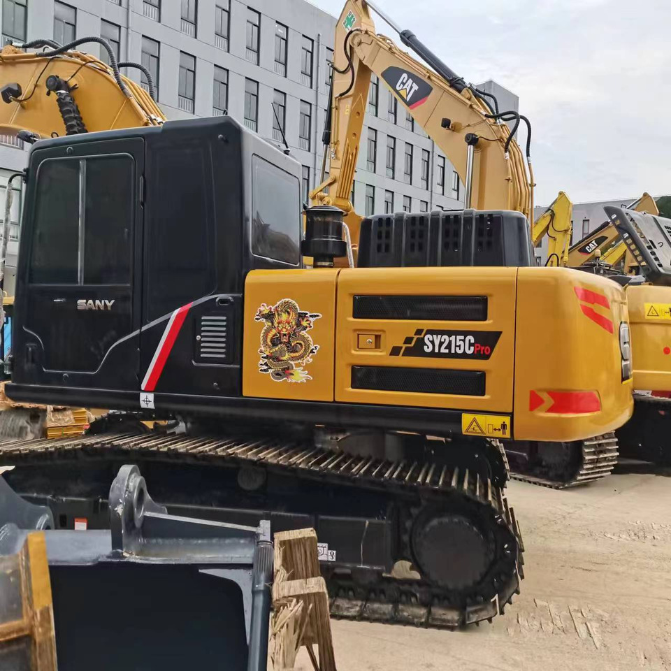 SANY SY215 - Гусеничный экскаватор: фото 1