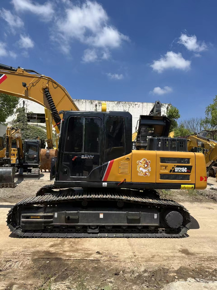 SANY SY215 - Гусеничный экскаватор: фото 1