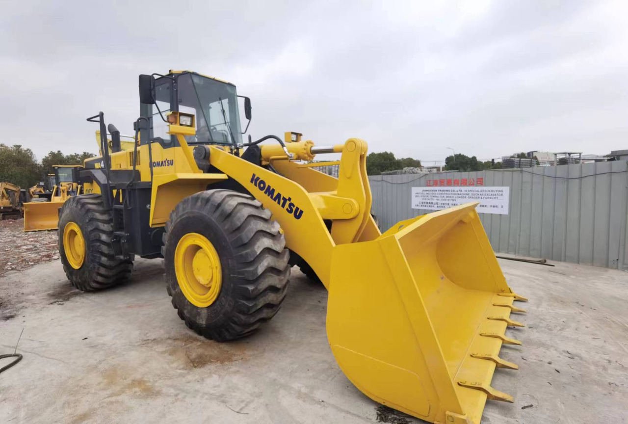Komatsu Used Loader Secondhand Used Wheel Payloader WA470 WA380 WA320 WA500 WA600 in High Quality for Sale - Колёсный погрузчик: фото 5 Komatsu Used Loader Secondhand Used Wheel Payloader WA470 WA380 WA320 WA500 WA600 in High Quality for Sale - Колёсный погрузчик: фото 5