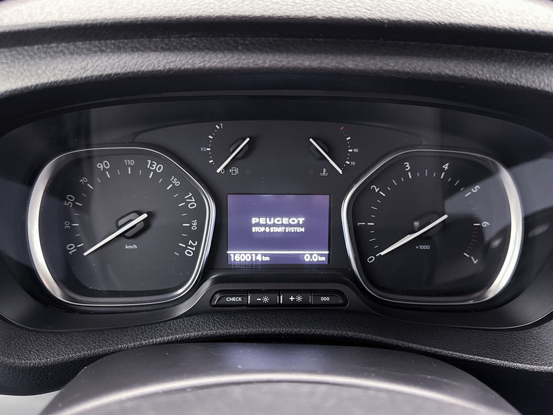 Peugeot Expert 231L 2.0 BlueHDI 180 Dubbele Cabine Premium Pack 177PK Trekhaak Navigatie Achteruitrijcamera Climate Control в лизинг Peugeot Expert 231L 2.0 BlueHDI 180 Dubbele Cabine Premium Pack 177PK Trekhaak Navigatie Achteruitrijcamera Climate Control: фото 6