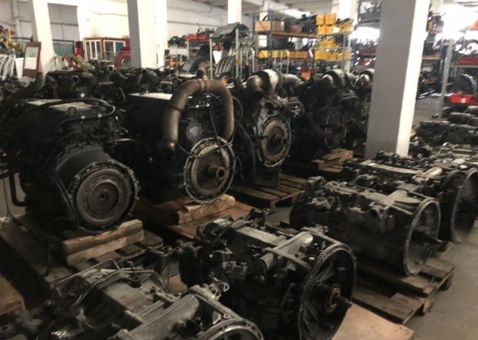 DAF 105 truck - Двигатель для Грузовиков: фото 1